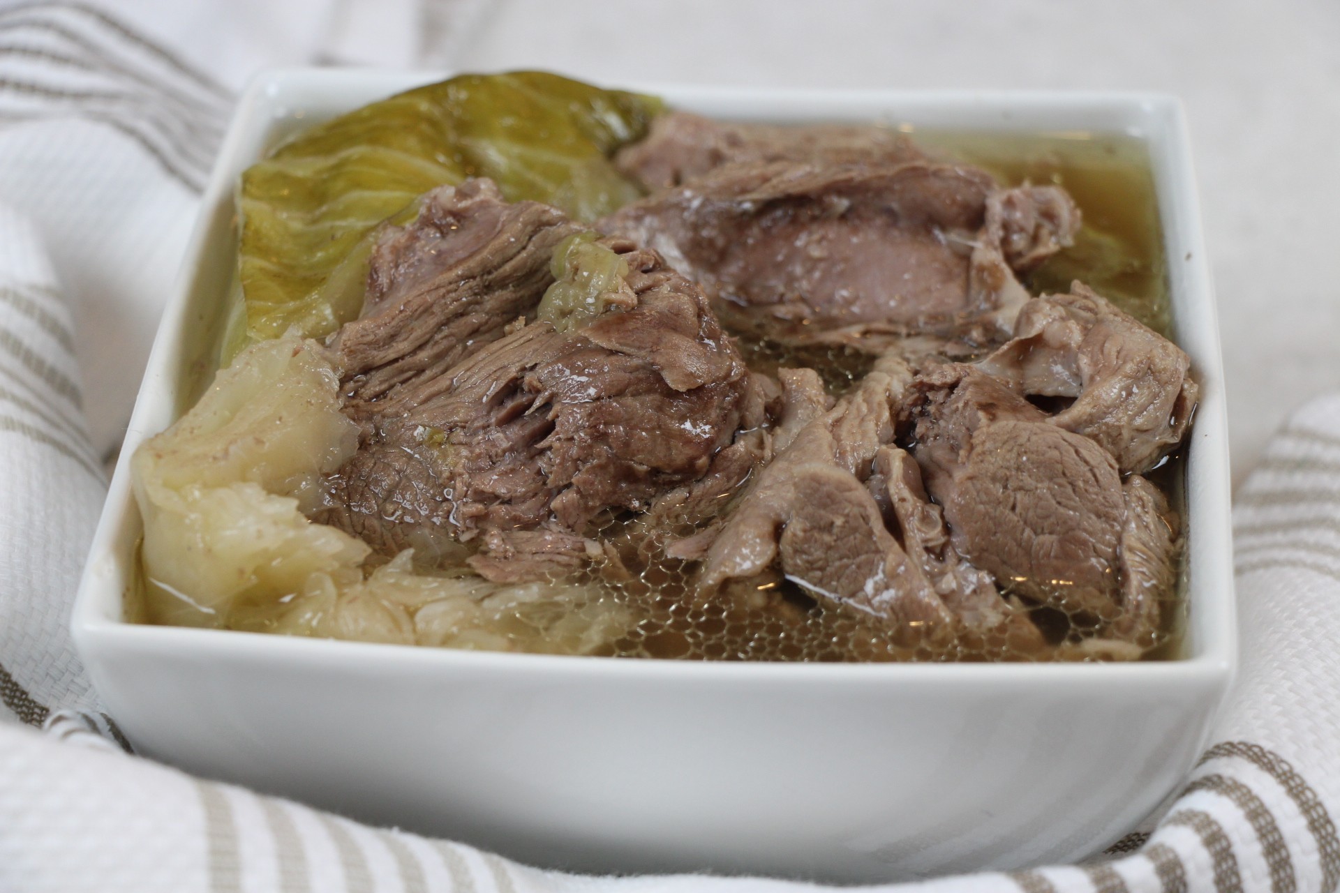 Fackle Traditional Yorkshire Recipes An obese or very fat woman who has a very distinct laugh that sounds like a witch cackling. fackle traditional yorkshire recipes